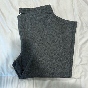 Tapered Ankle Knit Pants (Size XXL) - a new day
